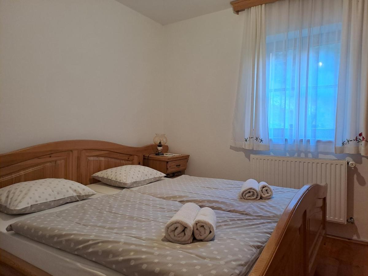Apartamento Mala Hisa Solčava Exterior foto